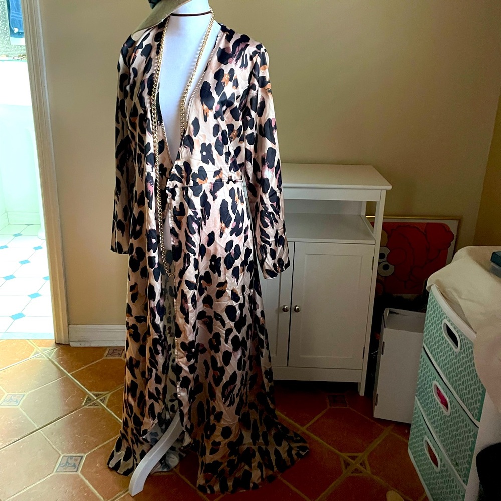Leopard silk kimono
